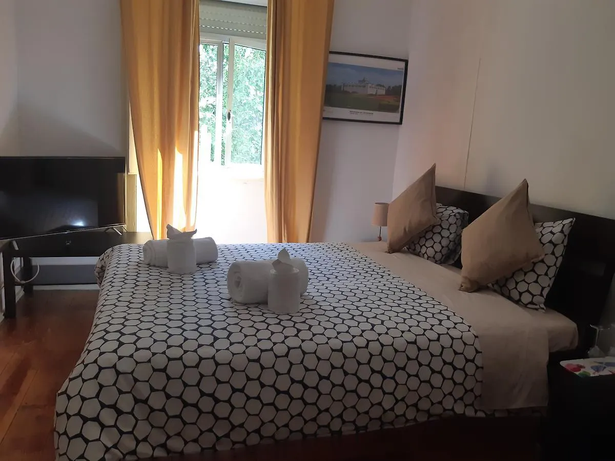 Privatunterkunft Namaste Home Stay Lissabon Portugal