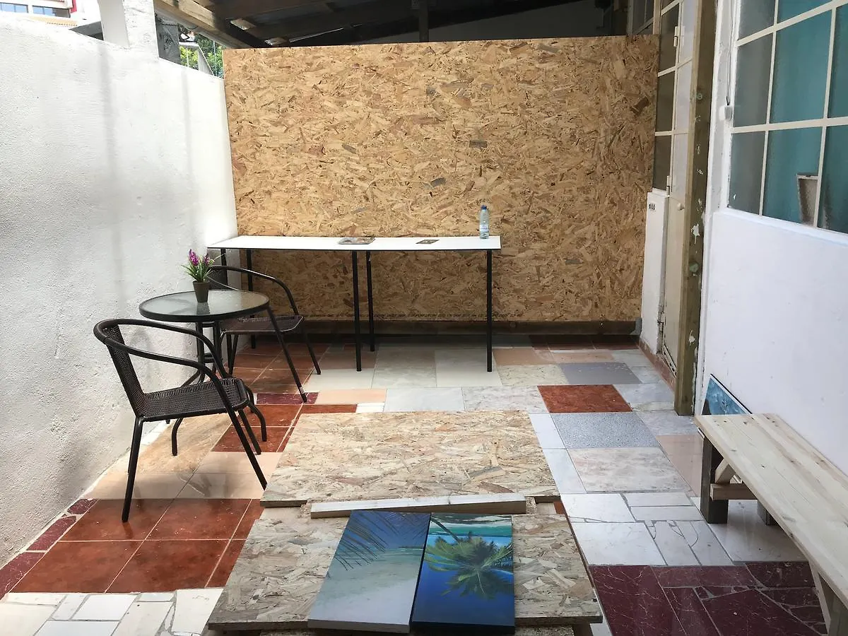בית אירוח ליסבון Namaste Home Stay