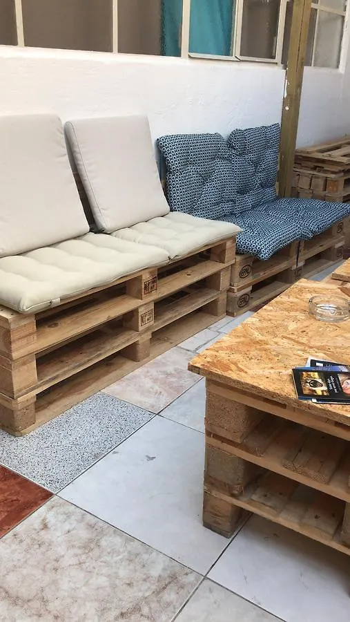 ליסבון Namaste Home Stay פורטוגל